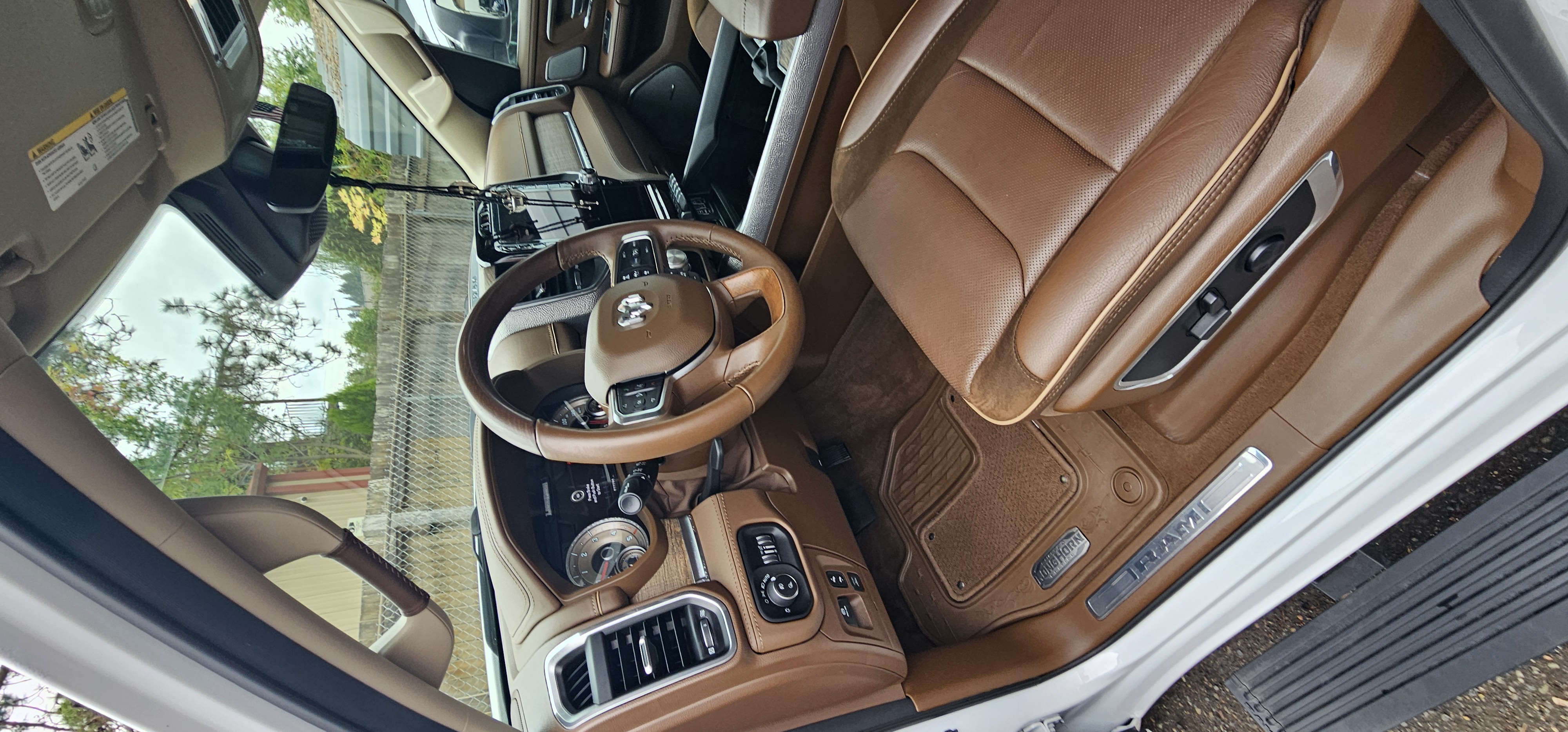 Driver Footwell - after detailing result